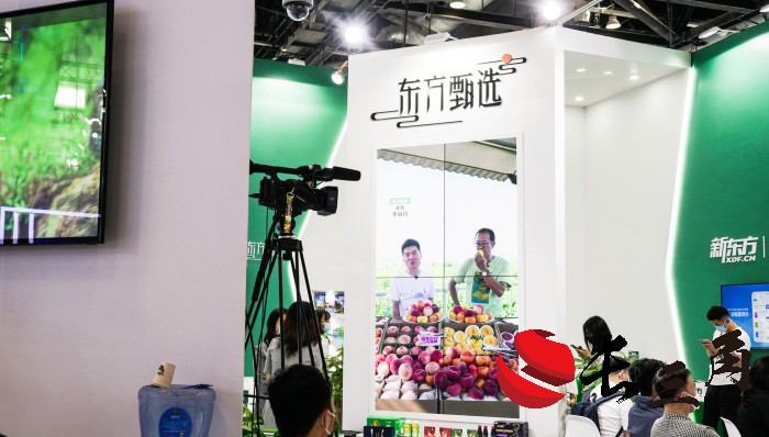 “嚎叫式”直播遭吐槽，没了董宇辉的东方甄选变味了