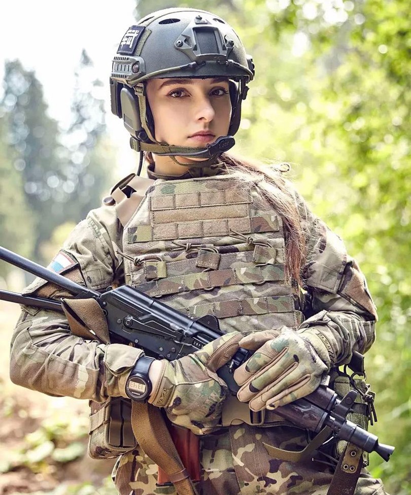 1721819227162906.jpg 4.jpg